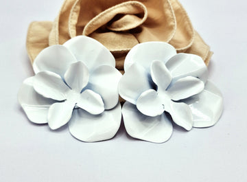 Orecchini Flower Bianco